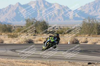 media/Dec-07-2025-CVMA (Sun) [[3e7d2de5dc]]/Race 17-Amateur Formula Middleweight/